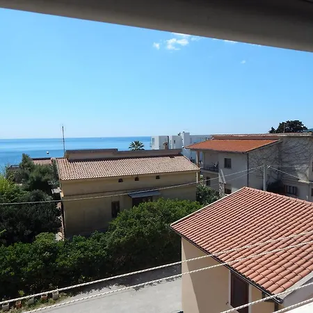 Appartamento Fertilia Apartmán *
